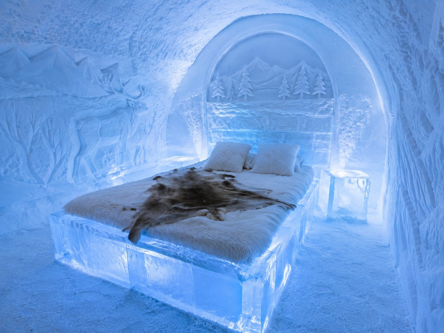 Ice Hotel (Canada)